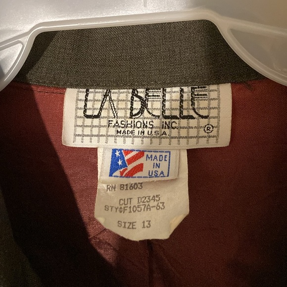 LaBelle | Young Womens /Juniors Vintage Olive Green Mini Skirt Suit - Size 13 - Picture 9 of 15